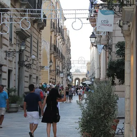 Torrearsa 17 Couette-café Trapani